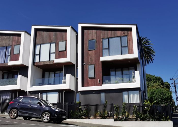  at 818 Mount Eden Road, Mount Eden, Auckland City, Auckland