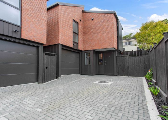 at 73D Salamanca Road, Sunnynook, North Shore City, Auckland