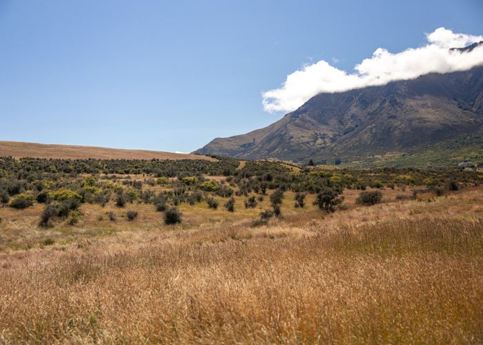  at 3 Tableland Drive, The Preserve, Jacks Point, Queenstown-Lakes, Otago