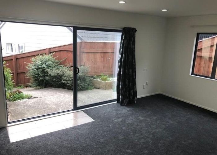  at 14B Trinidad Crescent, Grenada Village, Wellington, Wellington