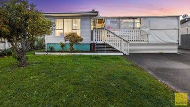  at 16 Garus Avenue, Mangere East, Auckland