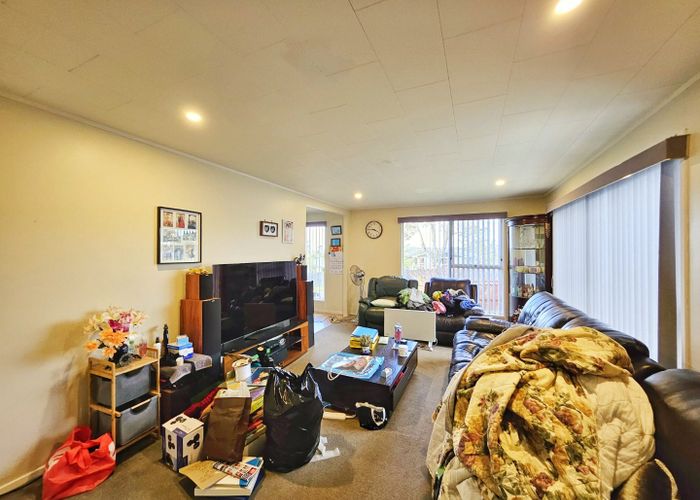  at 36 Eyre Street, Henderson, Waitakere City, Auckland