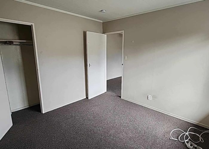  at 4/12 Wood Street, Wallaceville, Upper Hutt, Wellington