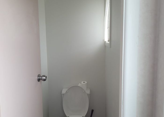  at 15 Tiki Street, New Lynn, Waitakere City, Auckland