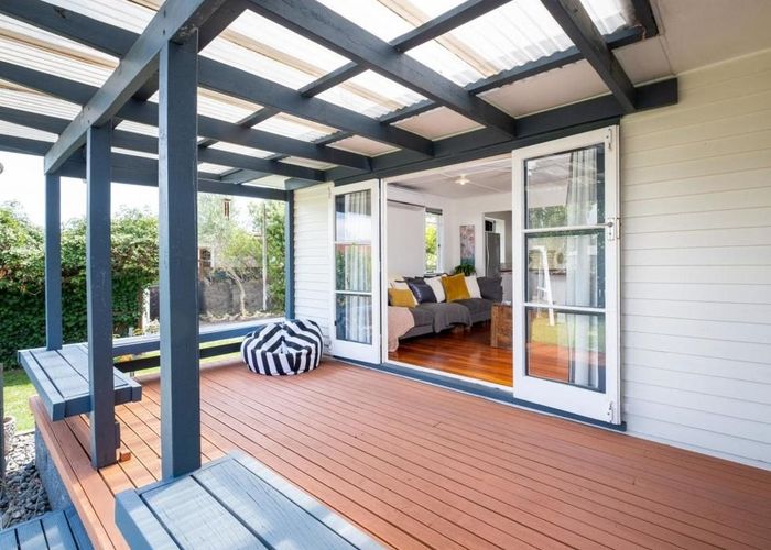  at 27 Magdalen Crescent, Pirimai, Napier, Hawke's Bay