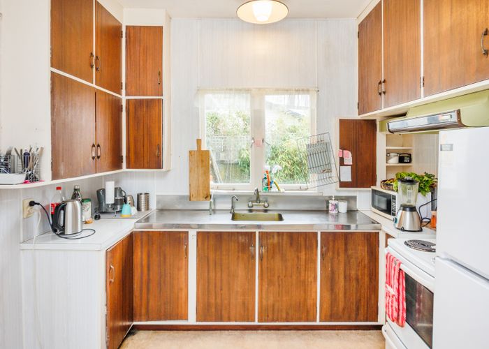  at 992B Tremaine Avenue, Roslyn, Palmerston North
