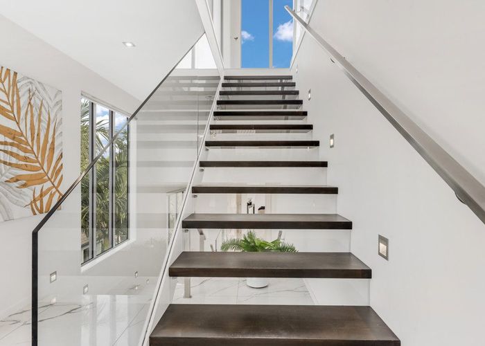  at 35A Seaview Avenue, Northcote, Auckland