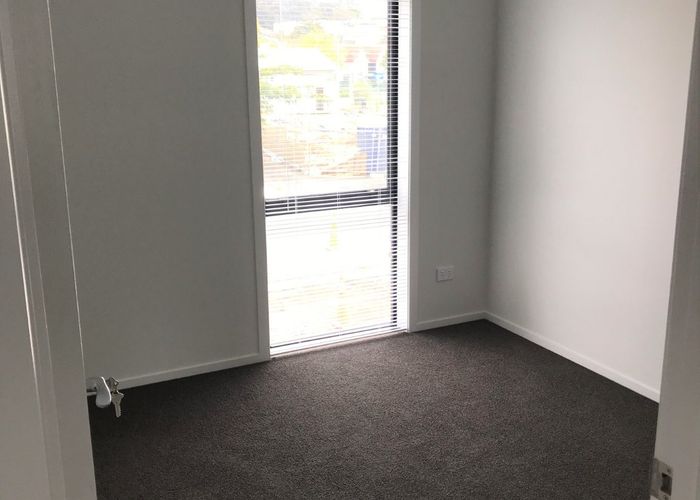  at 8/13 Palmerston Street, Hamilton Central, Hamilton