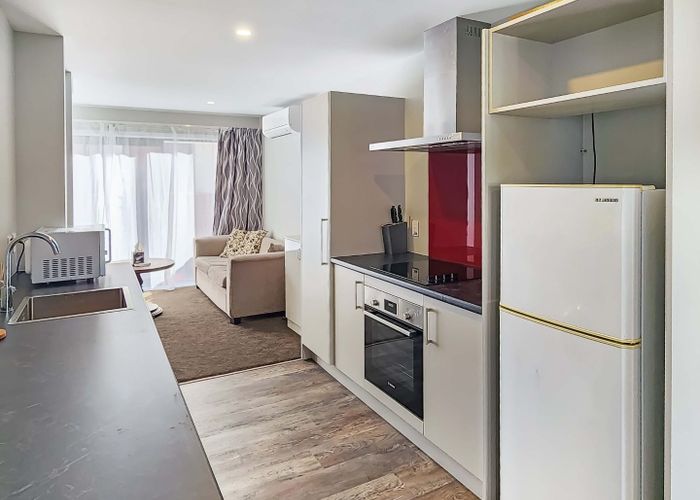  at 20 Reading Street, Wainuiomata, Lower Hutt, Wellington