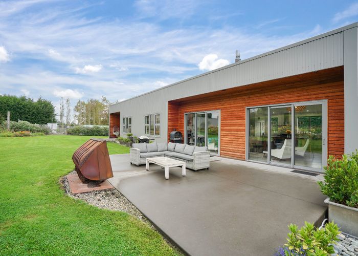  at 124 Fairweather Road, Mill Road