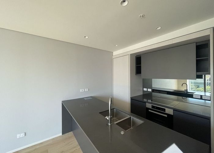  at 304/70 Sale Street, City Centre, Auckland City, Auckland