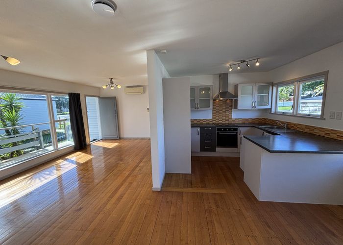 at 16 Hikurangi Street, Te Atatu Peninsula, Waitakere City, Auckland