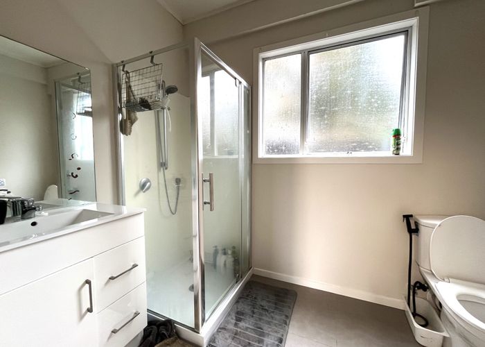  at 3/205 Onewa Road, Birkenhead, North Shore City, Auckland