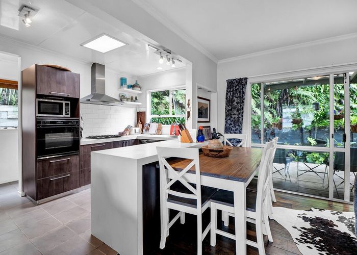  at 118 Huatoki Street, Frankleigh Park, New Plymouth
