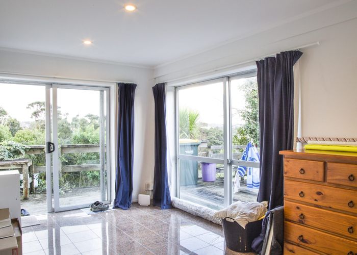  at 76B Manuka Road, Glenfield, North Shore City, Auckland