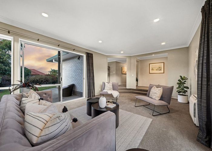  at 12 Orohena Close, Northpark, Manukau City, Auckland