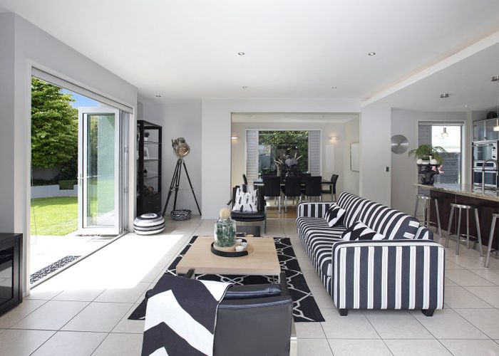  at 5 Le Cascina Lane, Riccarton, Christchurch