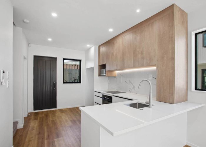  at Lot 3/15 Mervan Street, Mangere East, Manukau City, Auckland