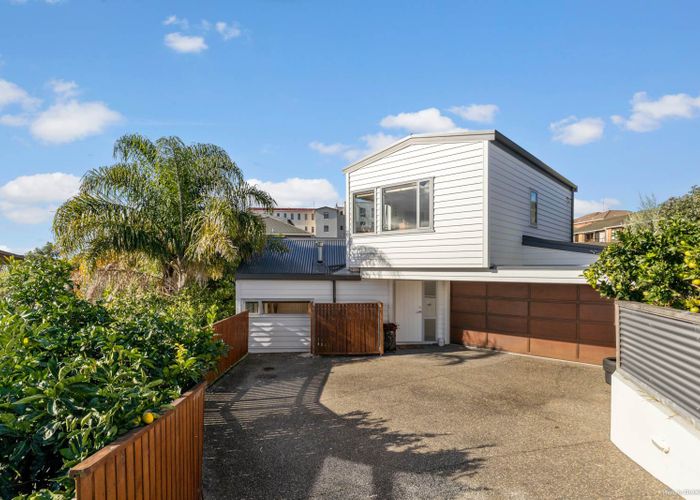  at 477A Hillsborough Road, Mount Roskill, Auckland