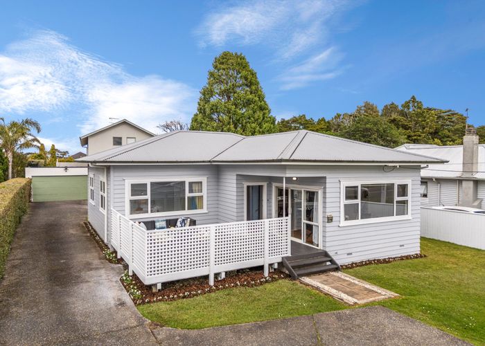  at 1/206 Onewa Road, Birkenhead, North Shore City, Auckland