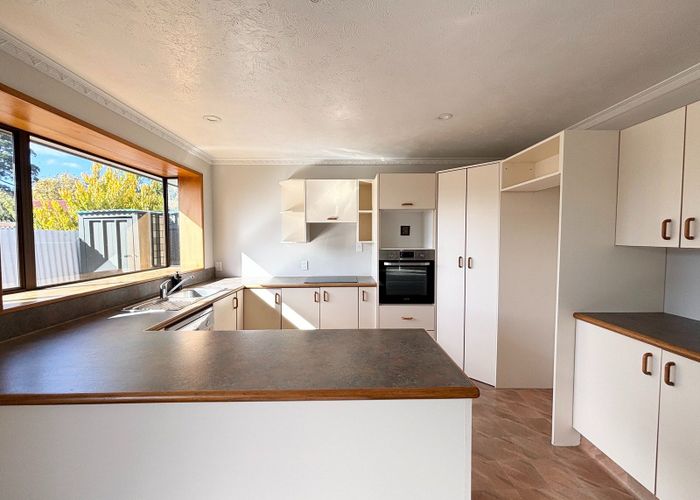  at 2/3 Waters Street, Hoon Hay, Christchurch