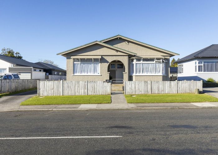  at 389 Carrington Street, Upper Vogeltown, New Plymouth