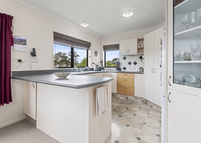  at 11 Barnett Drive, Marton