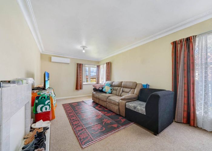  at 1/112 Gray Avenue, Papatoetoe, Manukau City, Auckland