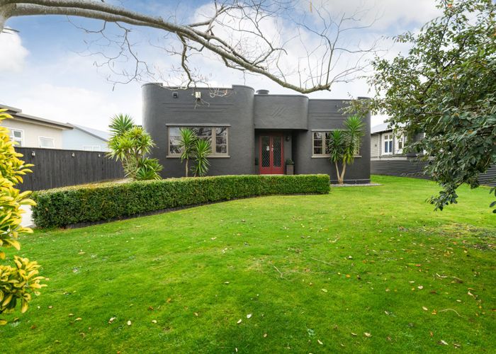  at 497 Featherston Street, Roslyn, Palmerston North