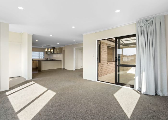  at 13 Alpers Ridge, Leamington, Cambridge