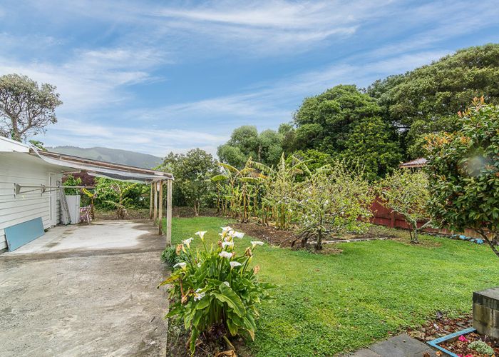  at 54 Ngaio Road, Waikanae