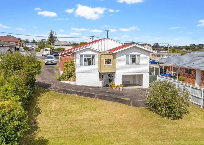  at 45A White Swan Road, Mount Roskill, Auckland