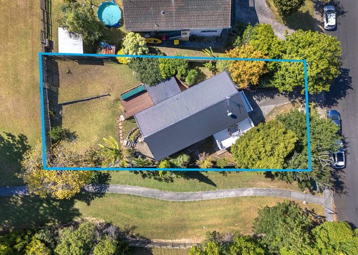  at 8 Teviot Place, Totara Vale, North Shore City, Auckland