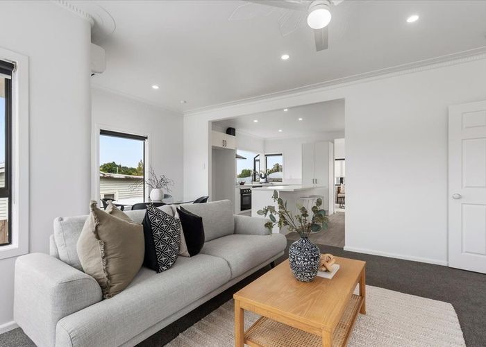  at 18  Walmsley  Street, Kihikihi, Waipa, Waikato