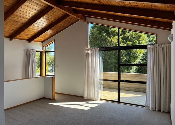  at 39A Waipuia Place, Greenhithe, North Shore City, Auckland