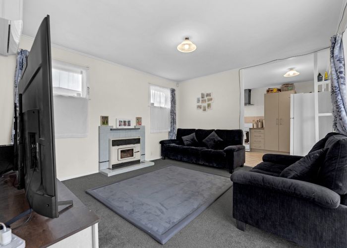  at 65 Greenmeadows Avenue, Manurewa East, Manukau City, Auckland
