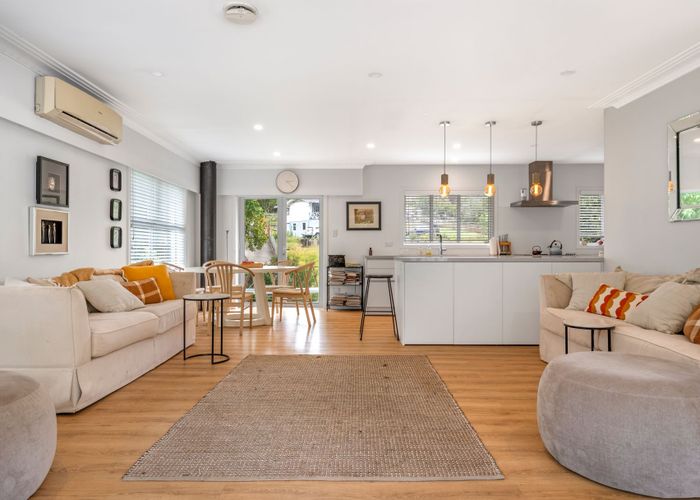  at 13 Hartles Place, Mellons Bay, Manukau City, Auckland