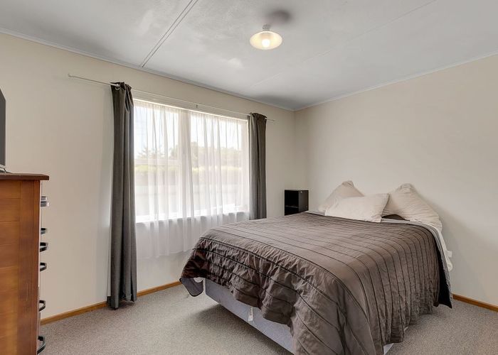  at 19 Cardiff Crescent, Cannons Creek, Porirua