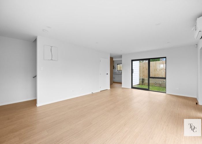  at 31 Great South Road, Manurewa, Manukau City, Auckland