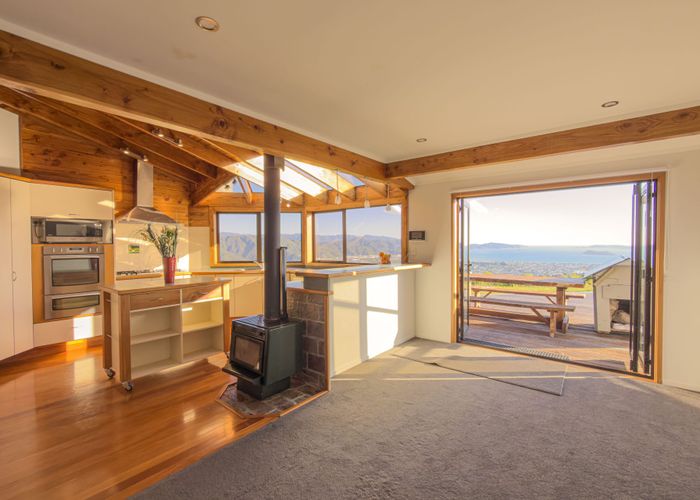  at 252 Normandale Road, Normandale, Lower Hutt, Wellington