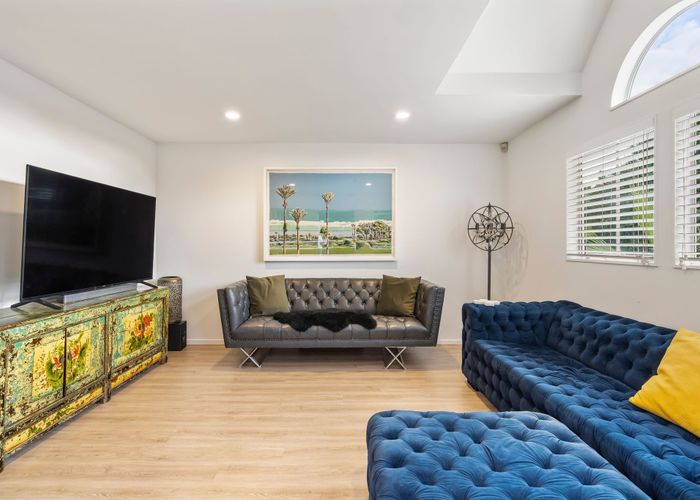  at 1/35 Newhaven Terrace, Mairangi Bay, North Shore City, Auckland