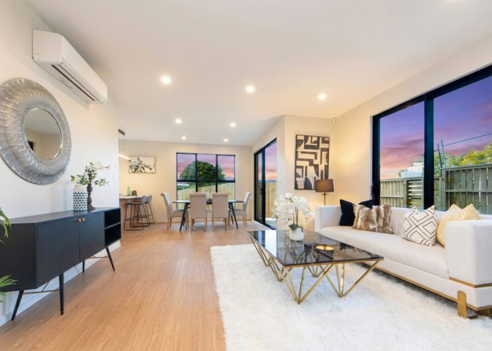  at 7A Hewlett Road, Massey, Waitakere City, Auckland