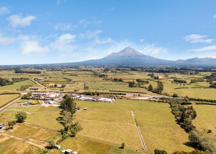  at 39 Rugby Road, Inglewood, New Plymouth, Taranaki