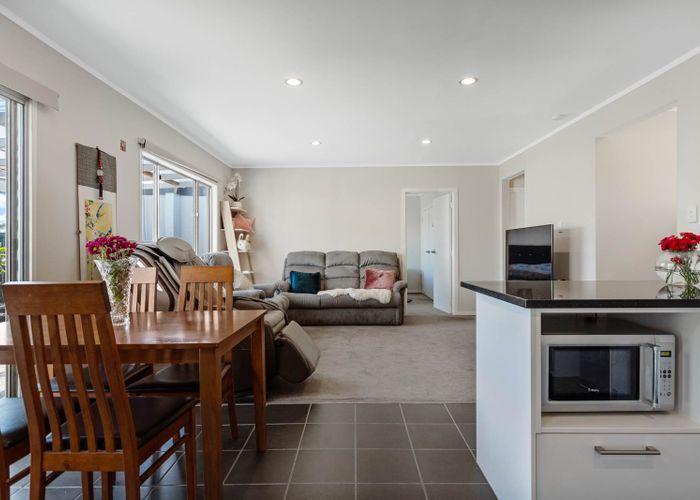  at 3/14 Swan Crescent, Pakuranga, Auckland