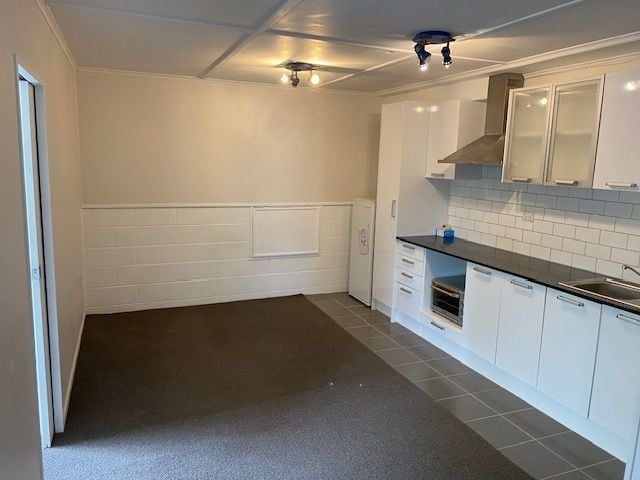  at 27 Salem Place, Torbay, North Shore City, Auckland