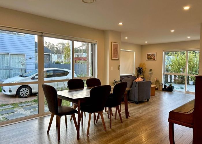  at 19 Fishwicke Lane, Albany, North Shore City, Auckland