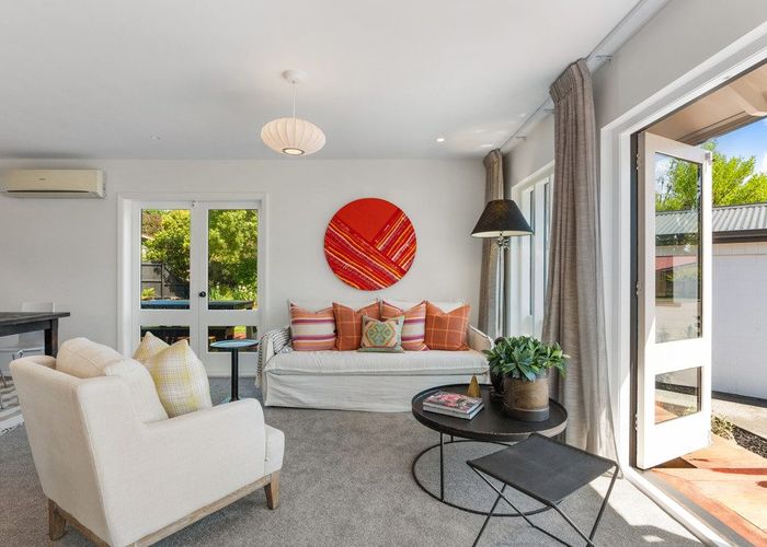  at 10 Esher Place, St. Martins, Christchurch City, Canterbury