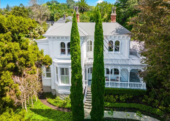  at 127 Mountain Road, Epsom, Auckland
