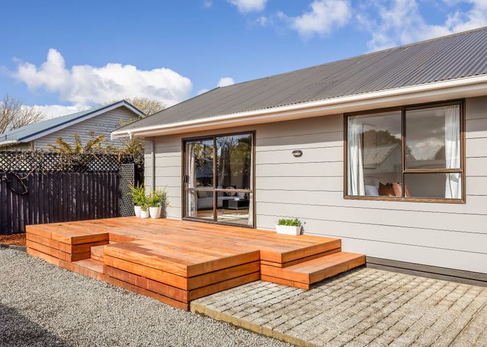  at 2/51 Tilford Street, Woolston, Christchurch