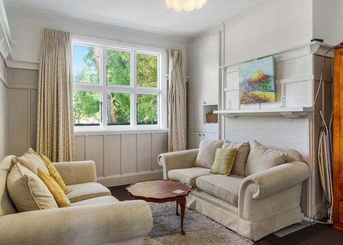  at 1/182 Simeon Street, Spreydon, Christchurch